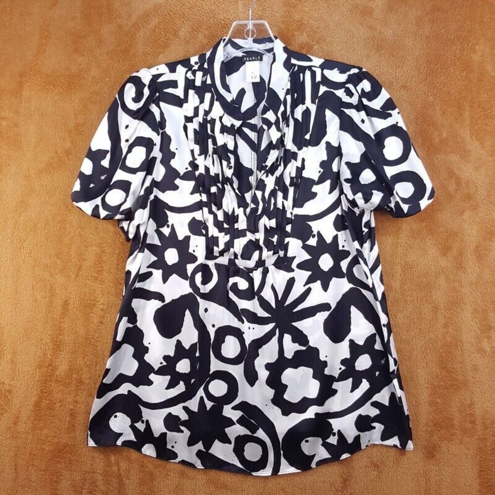 SEARLE Womens Top Size 12 White Black Pullover Pleated Silk Abstract Blouse